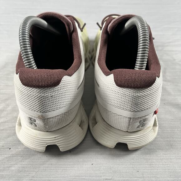 On Running Cloud 5 Women’s Size 8.5 Running Shoes Gray Training Gym Sneakers - Picture 4 of 7